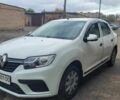 Белый Рено Логан, объемом двигателя 0.9 л и пробегом 47 тыс. км за 9000 $, фото 1 на Automoto.ua