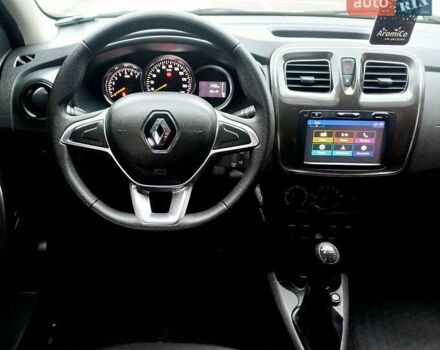 Белый Рено Логан, объемом двигателя 1.5 л и пробегом 150 тыс. км за 9150 $, фото 76 на Automoto.ua