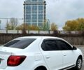 Белый Рено Логан, объемом двигателя 1.5 л и пробегом 148 тыс. км за 7999 $, фото 1 на Automoto.ua
