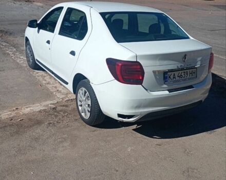 Белый Рено Логан, объемом двигателя 1 л и пробегом 282 тыс. км за 3750 $, фото 2 на Automoto.ua