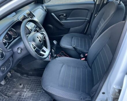 Белый Рено Логан, объемом двигателя 1.5 л и пробегом 152 тыс. км за 6900 $, фото 5 на Automoto.ua