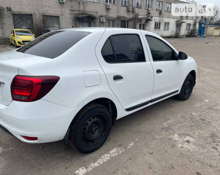 Білий Рено Логан, об'ємом двигуна 1 л та пробігом 77 тис. км за 6100 $, фото 3 на Automoto.ua