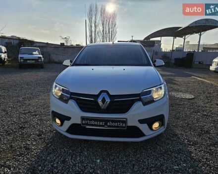 Белый Рено Логан, объемом двигателя 1.46 л и пробегом 78 тыс. км за 8900 $, фото 2 на Automoto.ua
