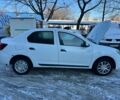 Белый Рено Логан, объемом двигателя 1 л и пробегом 310 тыс. км за 4850 $, фото 3 на Automoto.ua