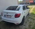 Белый Рено Логан, объемом двигателя 1 л и пробегом 36 тыс. км за 7299 $, фото 2 на Automoto.ua