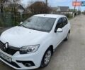 Белый Рено Логан, объемом двигателя 0.9 л и пробегом 62 тыс. км за 9500 $, фото 1 на Automoto.ua