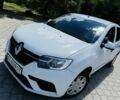 Белый Рено Логан, объемом двигателя 1.5 л и пробегом 140 тыс. км за 6200 $, фото 1 на Automoto.ua