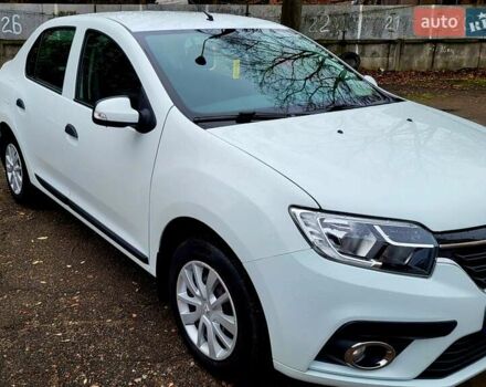 Білий Рено Логан, об'ємом двигуна 1.46 л та пробігом 80 тис. км за 8700 $, фото 30 на Automoto.ua