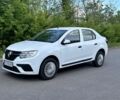 Белый Рено Логан, объемом двигателя 1.5 л и пробегом 148 тыс. км за 6400 $, фото 1 на Automoto.ua