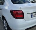 Белый Рено Логан, объемом двигателя 1 л и пробегом 107 тыс. км за 8200 $, фото 7 на Automoto.ua