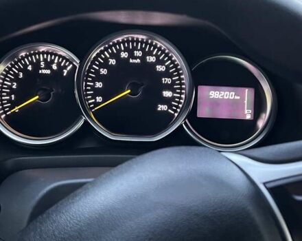 Білий Рено Логан, об'ємом двигуна 1 л та пробігом 99 тис. км за 8150 $, фото 5 на Automoto.ua