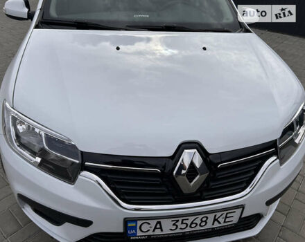 Білий Рено Логан, об'ємом двигуна 0.9 л та пробігом 60 тис. км за 11100 $, фото 2 на Automoto.ua