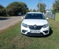 Білий Рено Логан, об'ємом двигуна 1 л та пробігом 223 тис. км за 5500 $, фото 1 на Automoto.ua