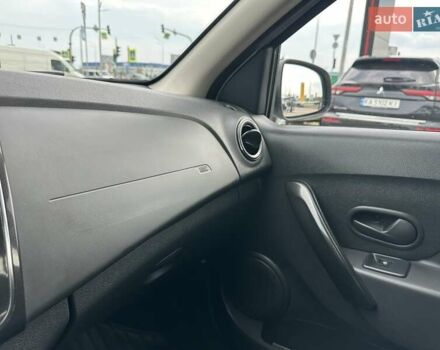 Білий Рено Логан, об'ємом двигуна 0.9 л та пробігом 82 тис. км за 9500 $, фото 24 на Automoto.ua