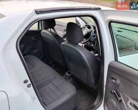 Белый Рено Логан, объемом двигателя 0.9 л и пробегом 89 тыс. км за 8500 $, фото 16 на Automoto.ua