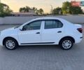 Белый Рено Логан, объемом двигателя 1 л и пробегом 105 тыс. км за 6900 $, фото 1 на Automoto.ua