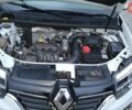 Белый Рено Логан, объемом двигателя 1 л и пробегом 71 тыс. км за 9500 $, фото 1 на Automoto.ua