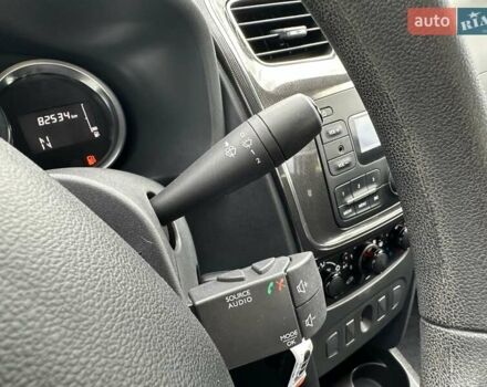 Білий Рено Логан, об'ємом двигуна 0.9 л та пробігом 82 тис. км за 9500 $, фото 19 на Automoto.ua