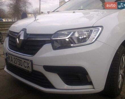 Белый Рено Логан, объемом двигателя 1 л и пробегом 70 тыс. км за 8300 $, фото 14 на Automoto.ua