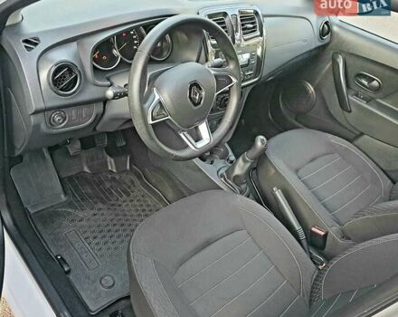 Белый Рено Логан, объемом двигателя 1 л и пробегом 52 тыс. км за 8500 $, фото 25 на Automoto.ua