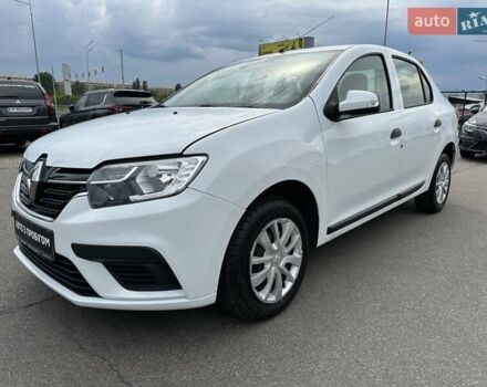 Белый Рено Логан, объемом двигателя 0.9 л и пробегом 82 тыс. км за 9900 $, фото 2 на Automoto.ua