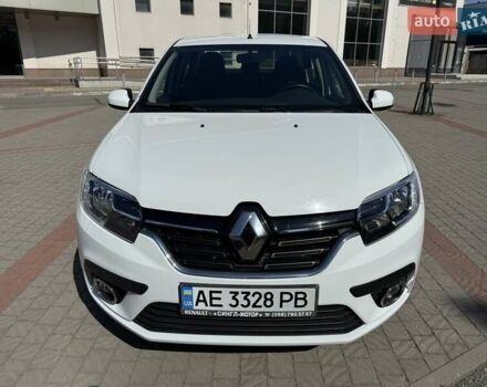 Белый Рено Логан, объемом двигателя 1.46 л и пробегом 33 тыс. км за 12500 $, фото 1 на Automoto.ua