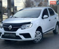 Белый Рено Логан, объемом двигателя 1.5 л и пробегом 143 тыс. км за 7650 $, фото 1 на Automoto.ua