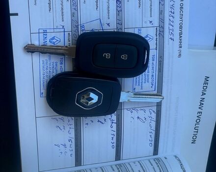 Білий Рено Логан, об'ємом двигуна 1.5 л та пробігом 27 тис. км за 12950 $, фото 6 на Automoto.ua