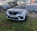 Білий Рено Логан, об'ємом двигуна 1 л та пробігом 99 тис. км за 8150 $, фото 3 на Automoto.ua