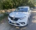 Білий Рено Логан, об'ємом двигуна 1.5 л та пробігом 171 тис. км за 8100 $, фото 1 на Automoto.ua
