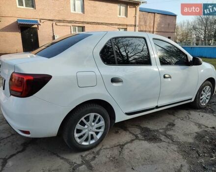 Белый Рено Логан, объемом двигателя 1.46 л и пробегом 68 тыс. км за 11600 $, фото 8 на Automoto.ua