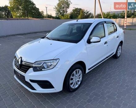 Белый Рено Логан, объемом двигателя 1 л и пробегом 105 тыс. км за 6900 $, фото 9 на Automoto.ua