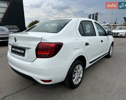 Белый Рено Логан, объемом двигателя 0.9 л и пробегом 82 тыс. км за 9900 $, фото 6 на Automoto.ua