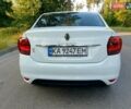 Белый Рено Логан, объемом двигателя 1 л и пробегом 52 тыс. км за 8500 $, фото 7 на Automoto.ua