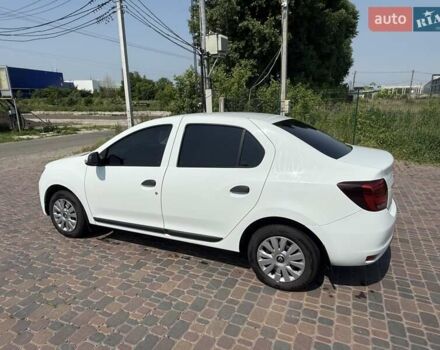 Білий Рено Логан, об'ємом двигуна 1.46 л та пробігом 140 тис. км за 9000 $, фото 3 на Automoto.ua