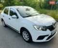 Белый Рено Логан, объемом двигателя 1 л и пробегом 52 тыс. км за 8500 $, фото 11 на Automoto.ua