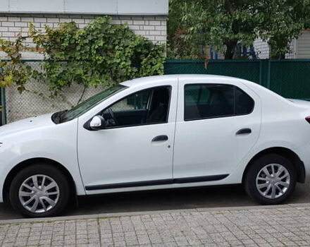 Белый Рено Логан, объемом двигателя 1.46 л и пробегом 180 тыс. км за 8450 $, фото 3 на Automoto.ua