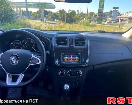 Білий Рено Логан, об'ємом двигуна 1.5 л та пробігом 27 тис. км за 12950 $, фото 5 на Automoto.ua