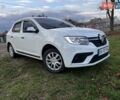 Білий Рено Логан, об'ємом двигуна 1 л та пробігом 99 тис. км за 8150 $, фото 1 на Automoto.ua