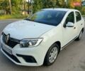 Белый Рено Логан, объемом двигателя 1 л и пробегом 52 тыс. км за 8500 $, фото 2 на Automoto.ua