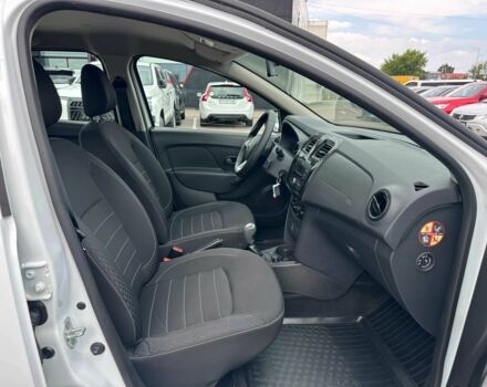 Белый Рено Логан, объемом двигателя 0.9 л и пробегом 82 тыс. км за 9500 $, фото 21 на Automoto.ua