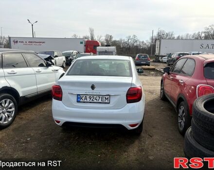 Белый Рено Логан, объемом двигателя 1 л и пробегом 70 тыс. км за 5800 $, фото 5 на Automoto.ua