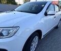 Белый Рено Логан, объемом двигателя 1 л и пробегом 105 тыс. км за 6900 $, фото 37 на Automoto.ua