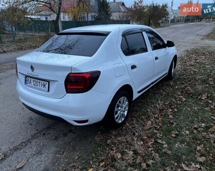 Білий Рено Логан, об'ємом двигуна 1 л та пробігом 99 тис. км за 8150 $, фото 12 на Automoto.ua