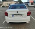 Белый Рено Логан, объемом двигателя 1 л и пробегом 105 тыс. км за 6900 $, фото 4 на Automoto.ua