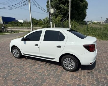 Белый Рено Логан, объемом двигателя 1.5 л и пробегом 140 тыс. км за 9000 $, фото 4 на Automoto.ua