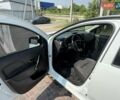 Білий Рено Логан, об'ємом двигуна 1.46 л та пробігом 140 тис. км за 9000 $, фото 4 на Automoto.ua