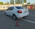 Белый Рено Логан, объемом двигателя 1.5 л и пробегом 56 тыс. км за 11200 $, фото 4 на Automoto.ua