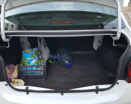 Белый Рено Логан, объемом двигателя 1.46 л и пробегом 180 тыс. км за 8450 $, фото 16 на Automoto.ua