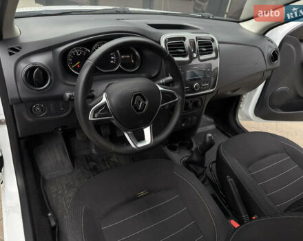 Білий Рено Логан, об'ємом двигуна 1.5 л та пробігом 257 тис. км за 7600 $, фото 12 на Automoto.ua